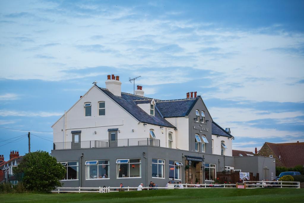 The White House Inn - Whitby Exterior photo